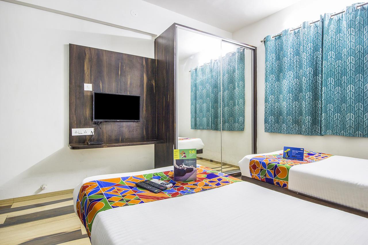 Fabhotel Pruthamesh Pride Nashik Extérieur photo